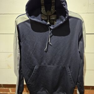 Champs Sports Colorblock Hoodie – Men’s Medium